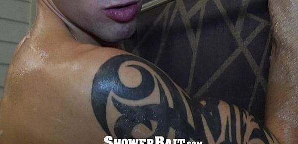  ShowerBait - Casey Everett Pounded By Hung Twink